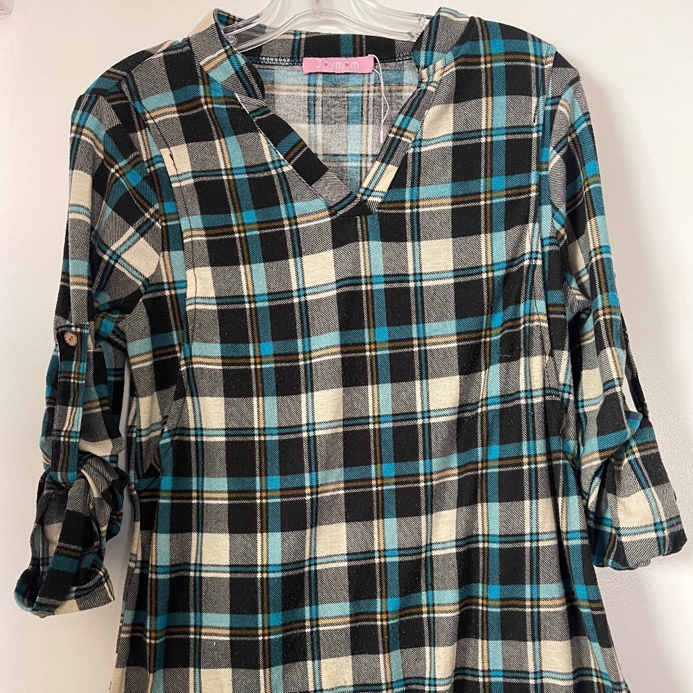 Blue lightweight flannel print tunic top